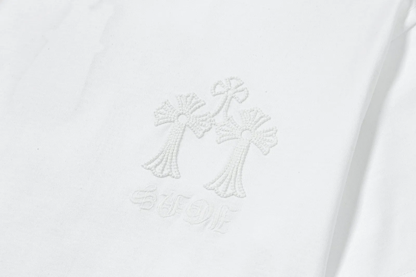 🅿️200 [CH Crow Heart] 2025FW short-sleeved T-shirt, arch bridge embroidery, high-end 26s double yarn 300g fabric, heavy fabric, custom stretcher rib, same cylinder and dye, complete three standards, same style for men and women, color: black, white, size: S M L XL 2XL